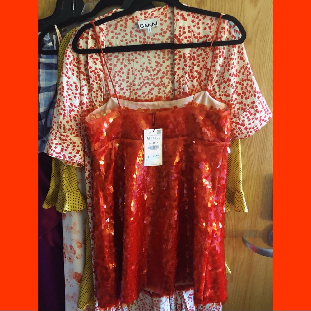 Mini dress - Picture 2 of 3